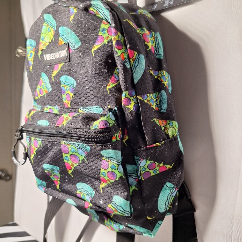 Vibedration Hydration Backpack w/o bladder - Small Size - Pizza - Used - Picture 4 of 10